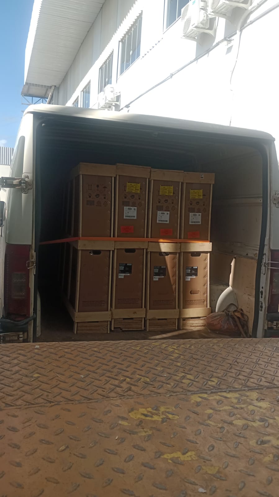 Carga Logitech transportada pela BP